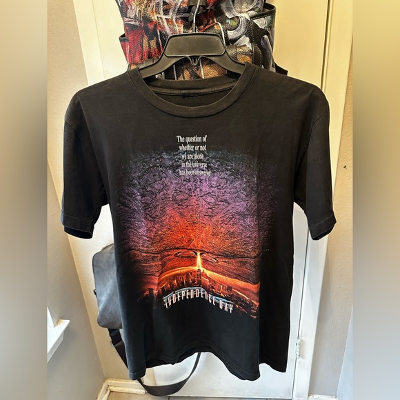 Vintage 1996 Independence Day Movie T-Shirt 22x28 SZ L